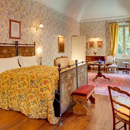 Monte Di Lenno Sleeps 25 Pool Wifi Villa