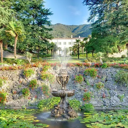 Monte Di Lenno Sleeps 25 Pool Wifi * Moltrasio