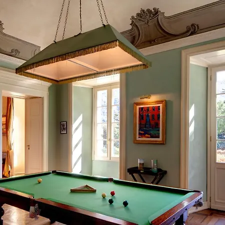 Monte Di Lenno Sleeps 25 Pool Wifi Villa *