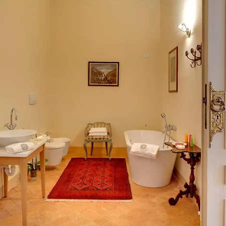Villa Monte Di Lenno Sleeps 25 Pool Wifi